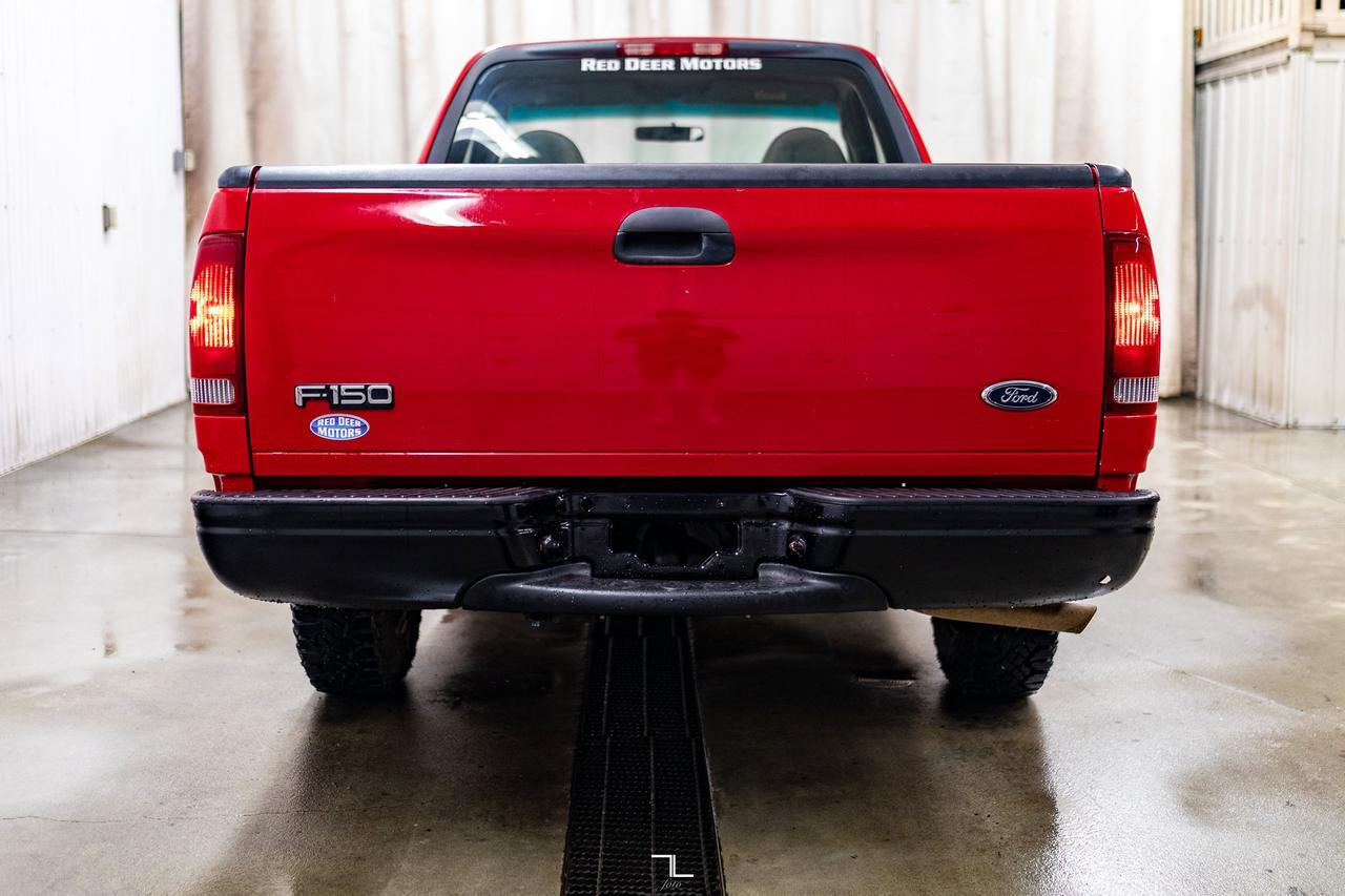 2000 Ford F-150 4x2 Reg Cab XL Short Box Red Deer AB