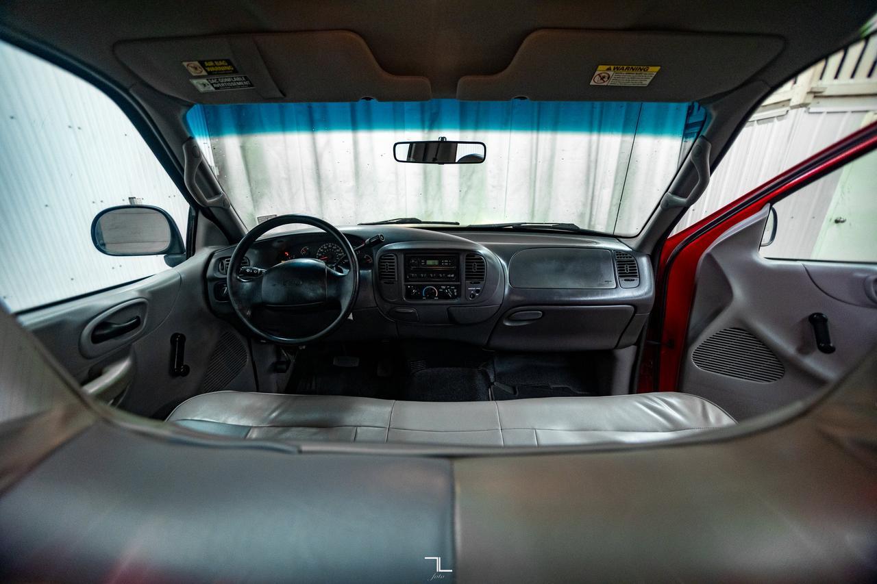 2000 Ford F-150 4x2 Reg Cab XL Short Box Red Deer AB