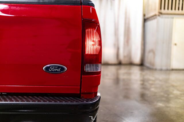 2000 Ford F-150 4x2 Reg Cab XL Short Box Red Deer AB