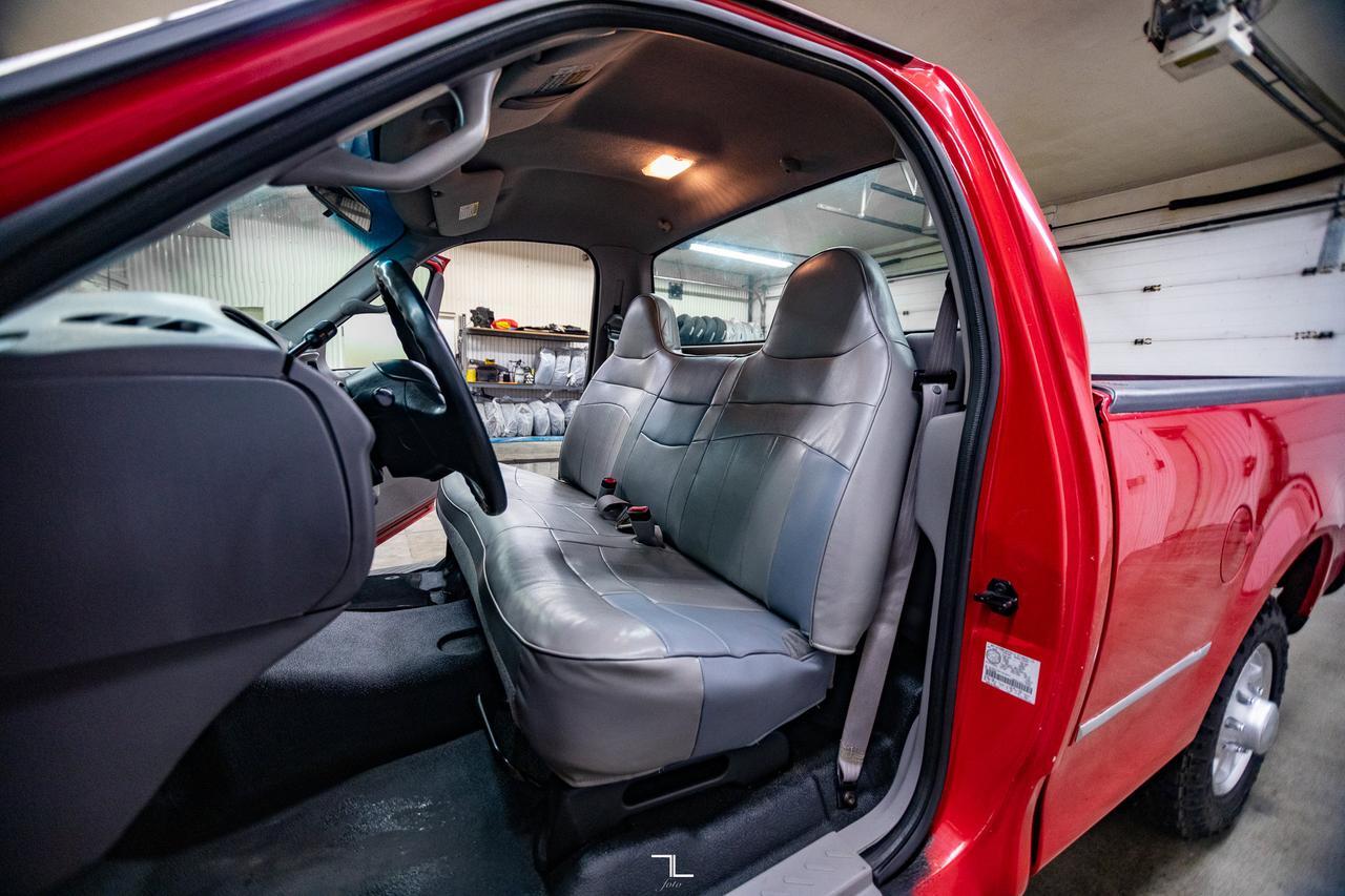 2000 Ford F-150 4x2 Reg Cab XL Short Box Red Deer AB