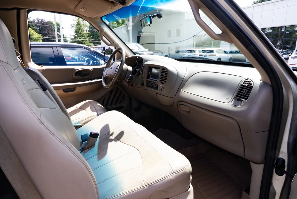 2000 Ford F-150 Lariat Milwaukie OR