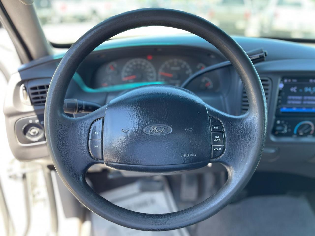 2000 Ford F-150 XL SuperCab Short Bed 2WD Post Falls ID