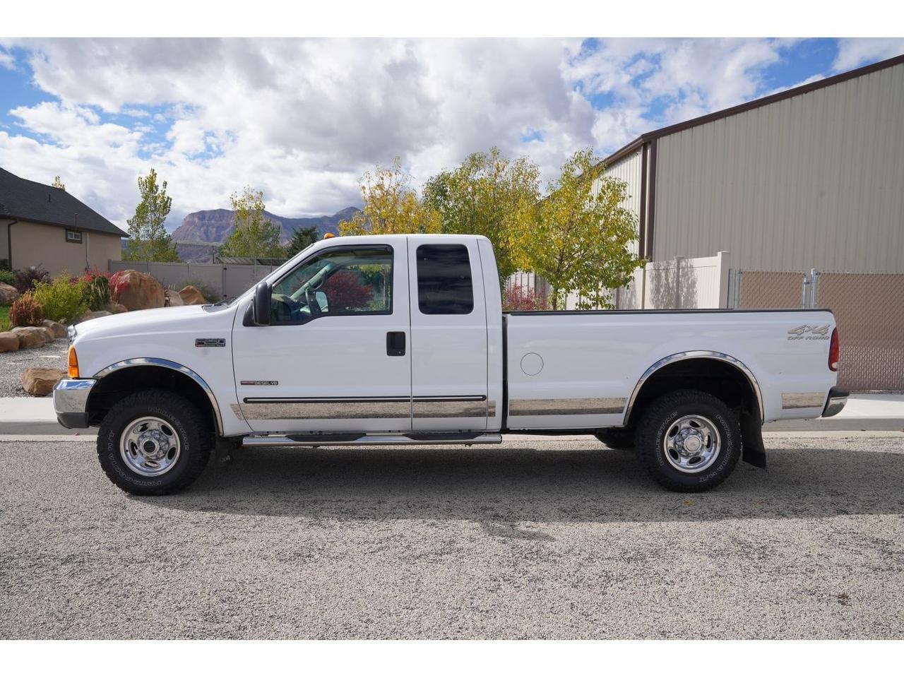2000 Ford F-250 Lariat SuperCab Long Bed 4WD