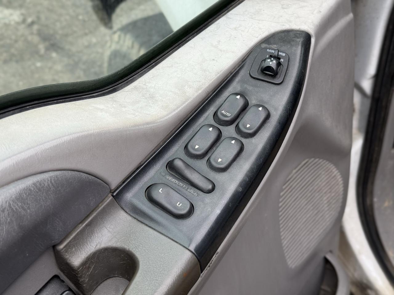 2000 Ford F-250SD XL Crestwood KY