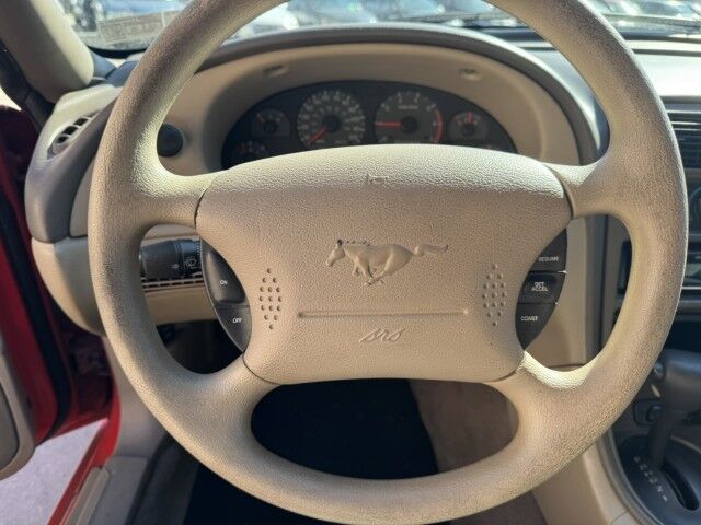 2000 Ford Mustang North Versailles PA
