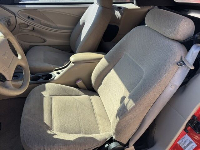 2000 Ford Mustang North Versailles PA