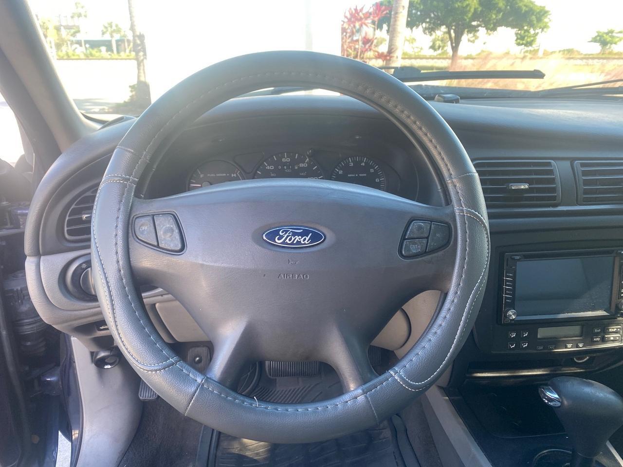2000 Ford Taurus SEL Pompano Beach FL