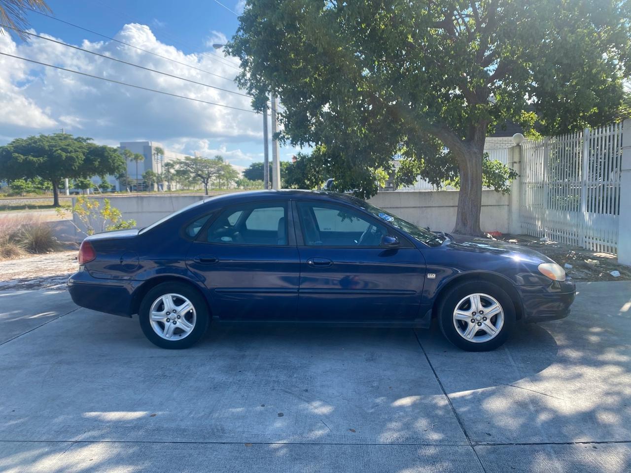 2000 Ford Taurus SEL Pompano Beach FL