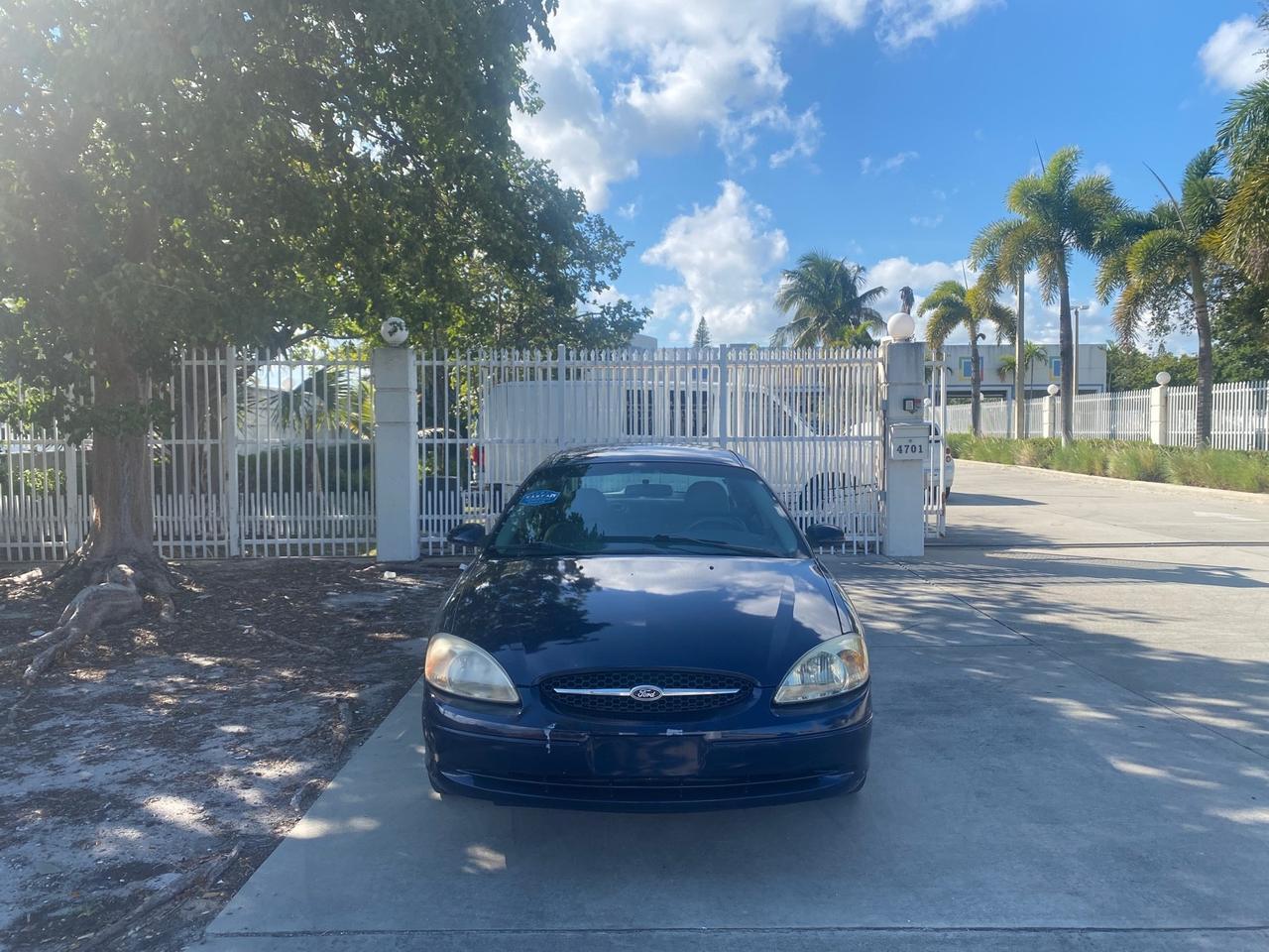2000 Ford Taurus SEL Pompano Beach FL