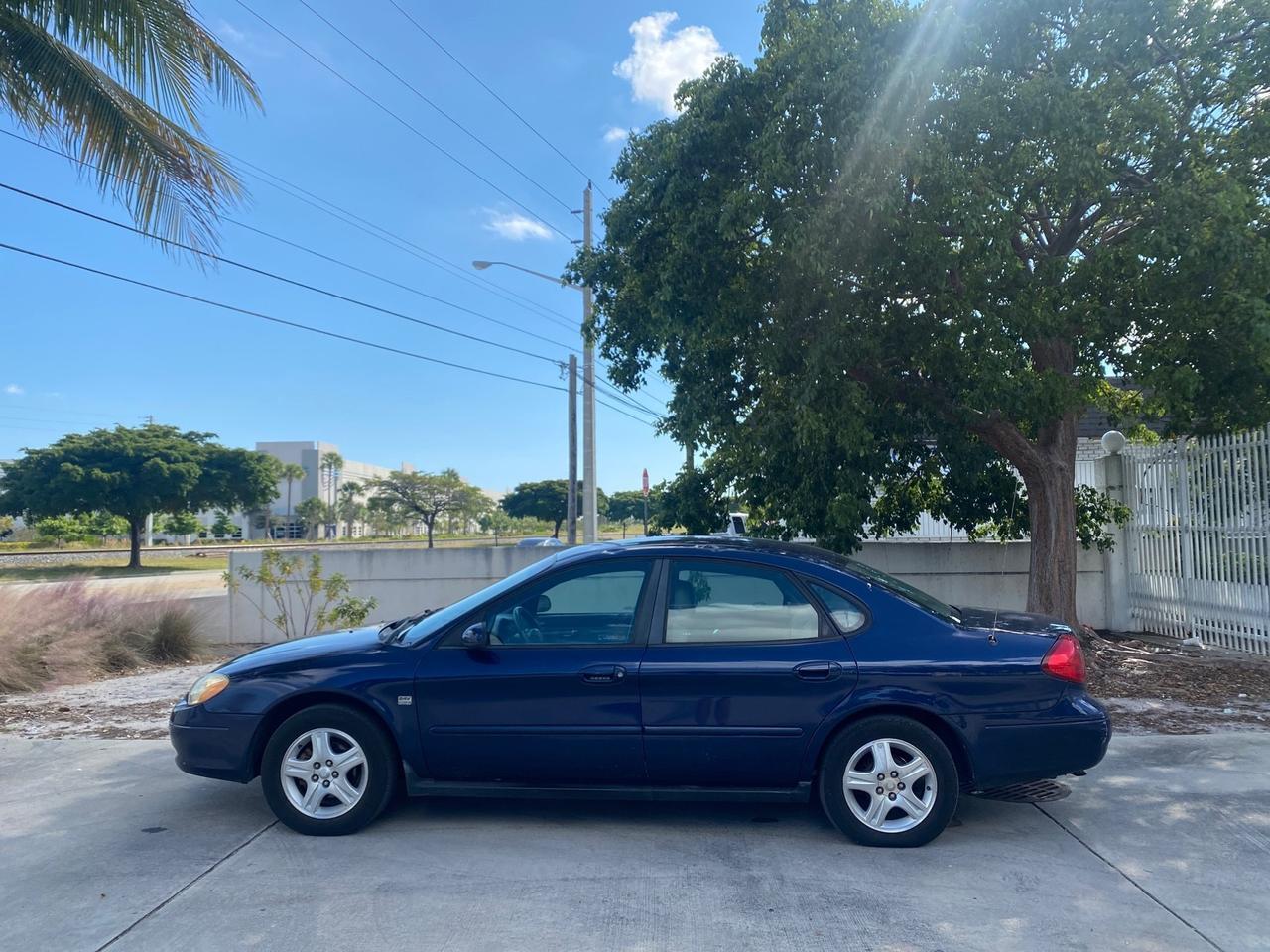 2000 Ford Taurus SEL Pompano Beach FL