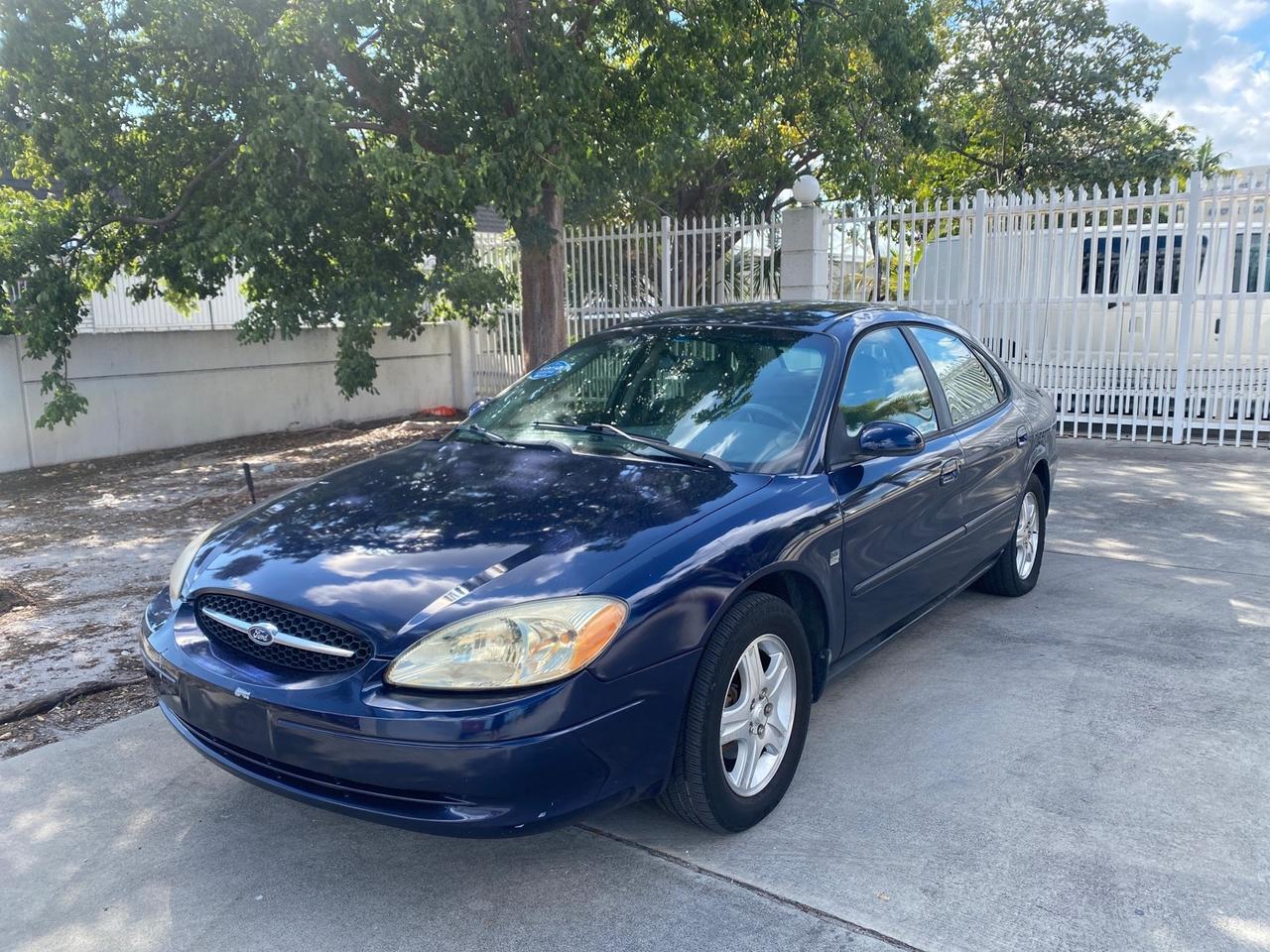 2000 Ford Taurus SEL Pompano Beach FL