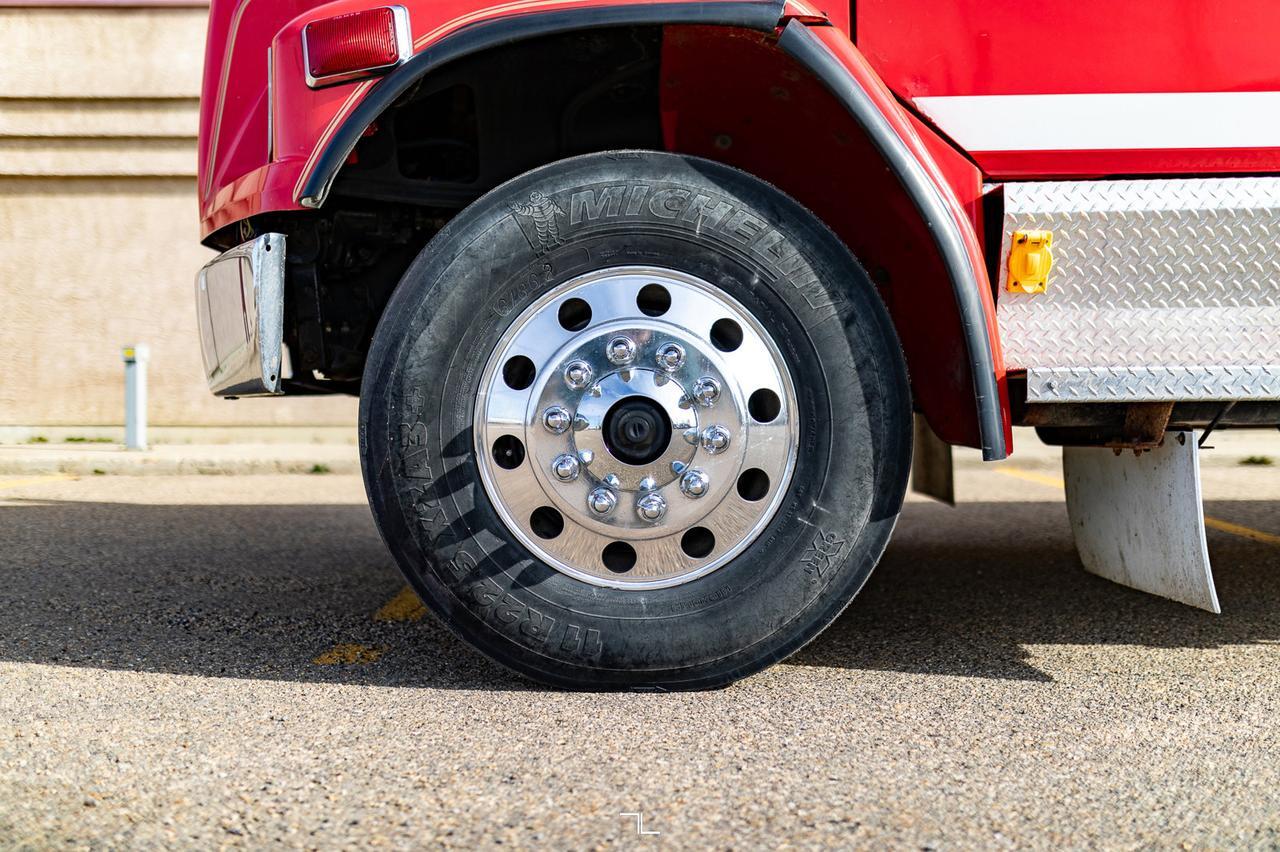 2000 Freightliner FL80 Day Cab SS Water Tanker Diesel Red Deer AB