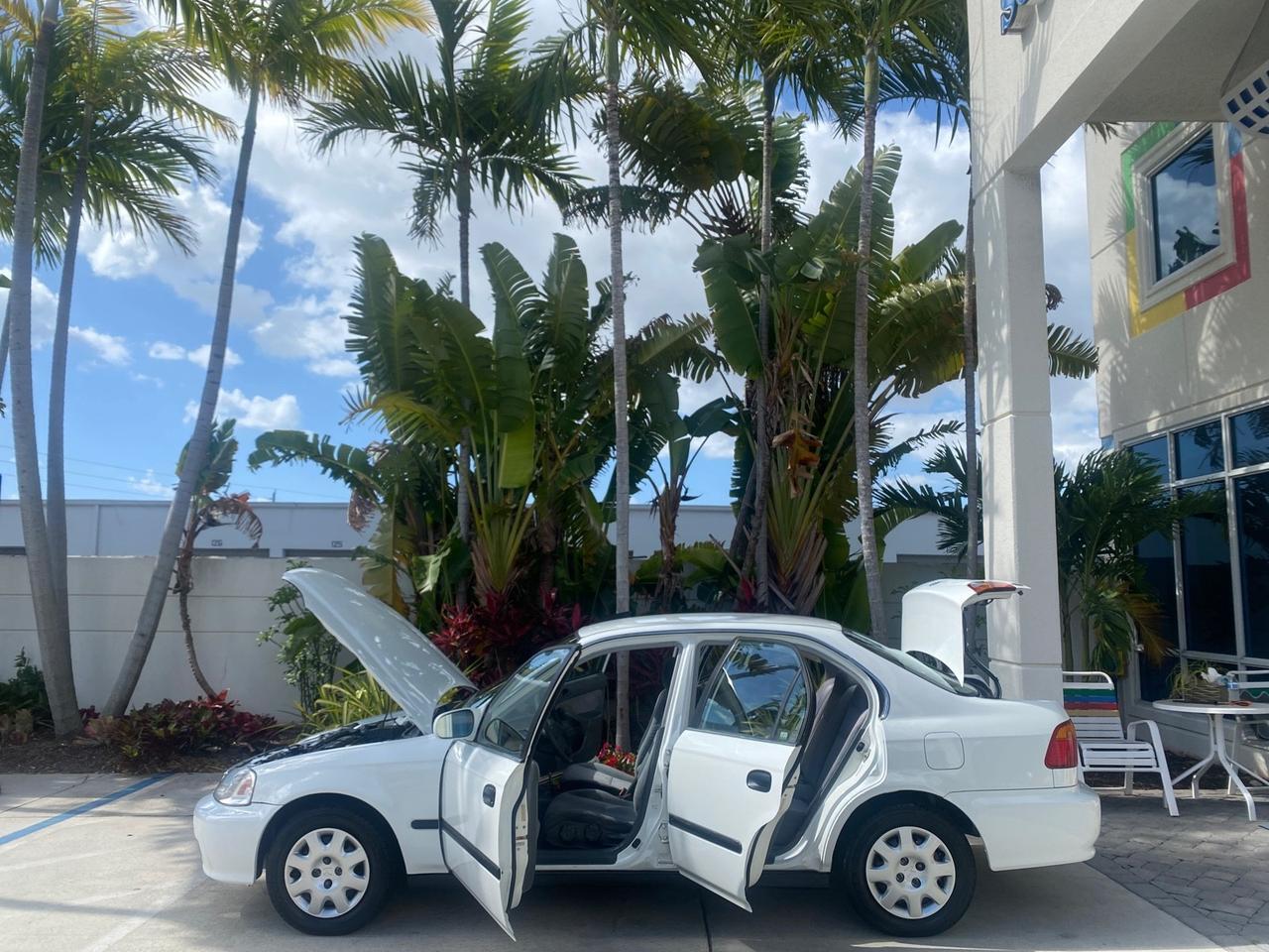2000 Honda Civic LX LOW MILES 31,619 1 OWNER Pompano Beach FL