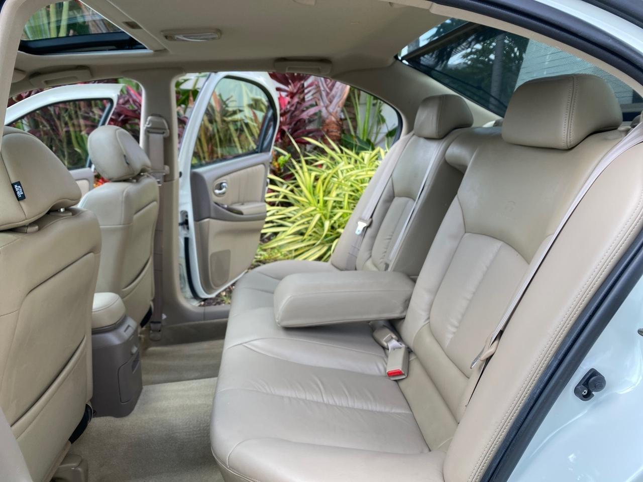 2000 INFINITI I30 Touring LOW MILES 27,139 1 OWNER Pompano Beach FL