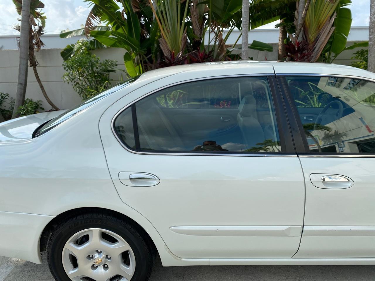 2000 INFINITI I30 Touring LOW MILES 27,139 1 OWNER Pompano Beach FL
