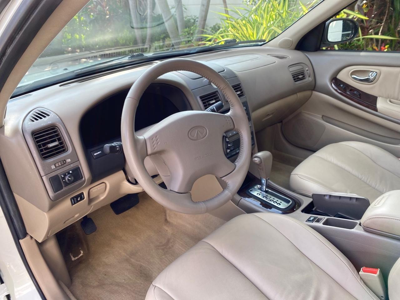 2000 INFINITI I30 Touring LOW MILES 27,139 1 OWNER Pompano Beach FL