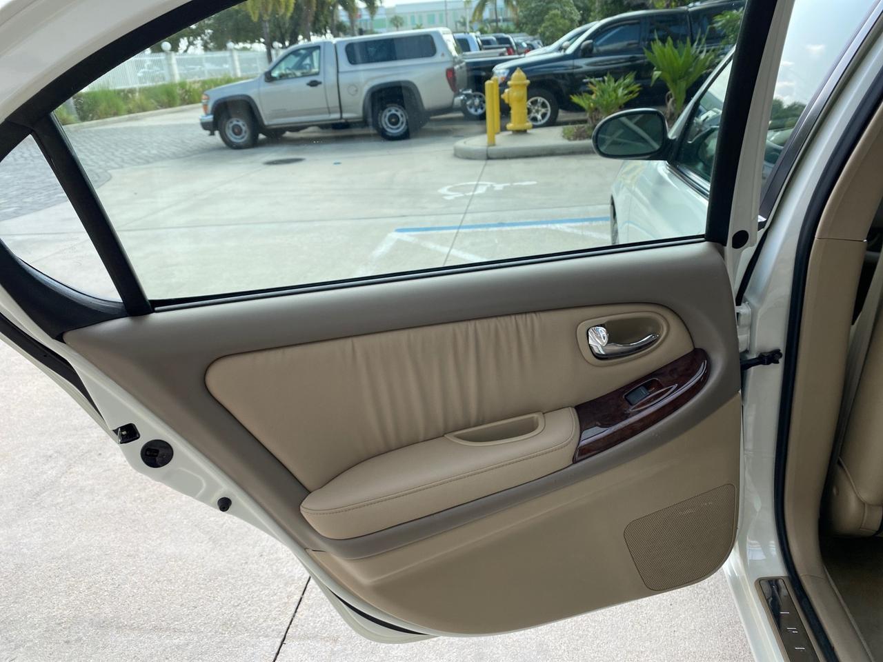 2000 INFINITI I30 Touring LOW MILES 27,139 1 OWNER Pompano Beach FL
