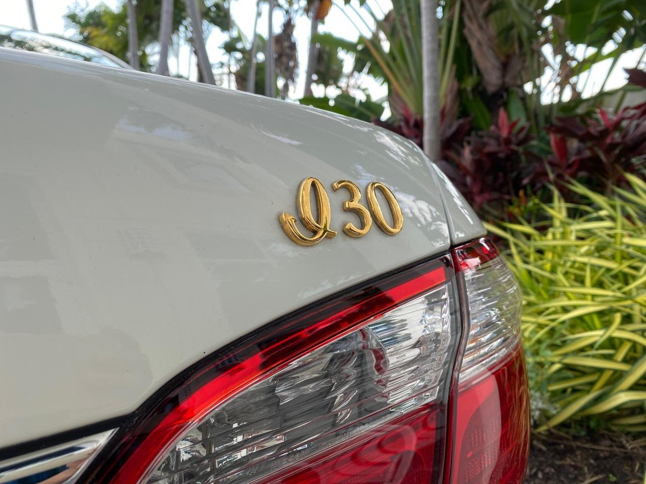 2000 INFINITI I30 Touring LOW MILES 27,139 1 OWNER Pompano Beach FL