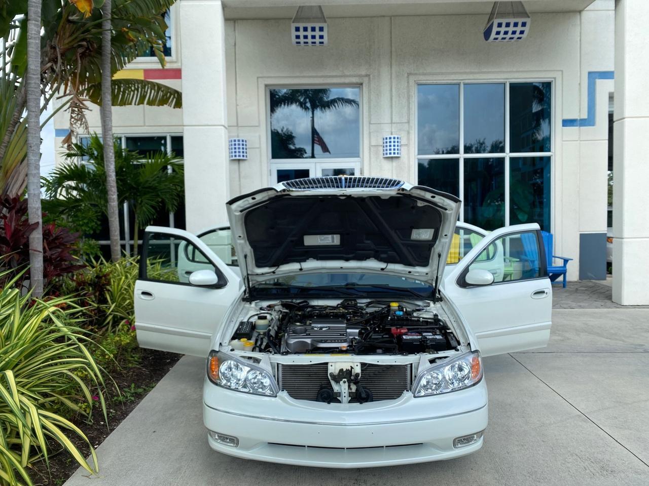 2000 INFINITI I30 Touring LOW MILES 27,139 1 OWNER Pompano Beach FL