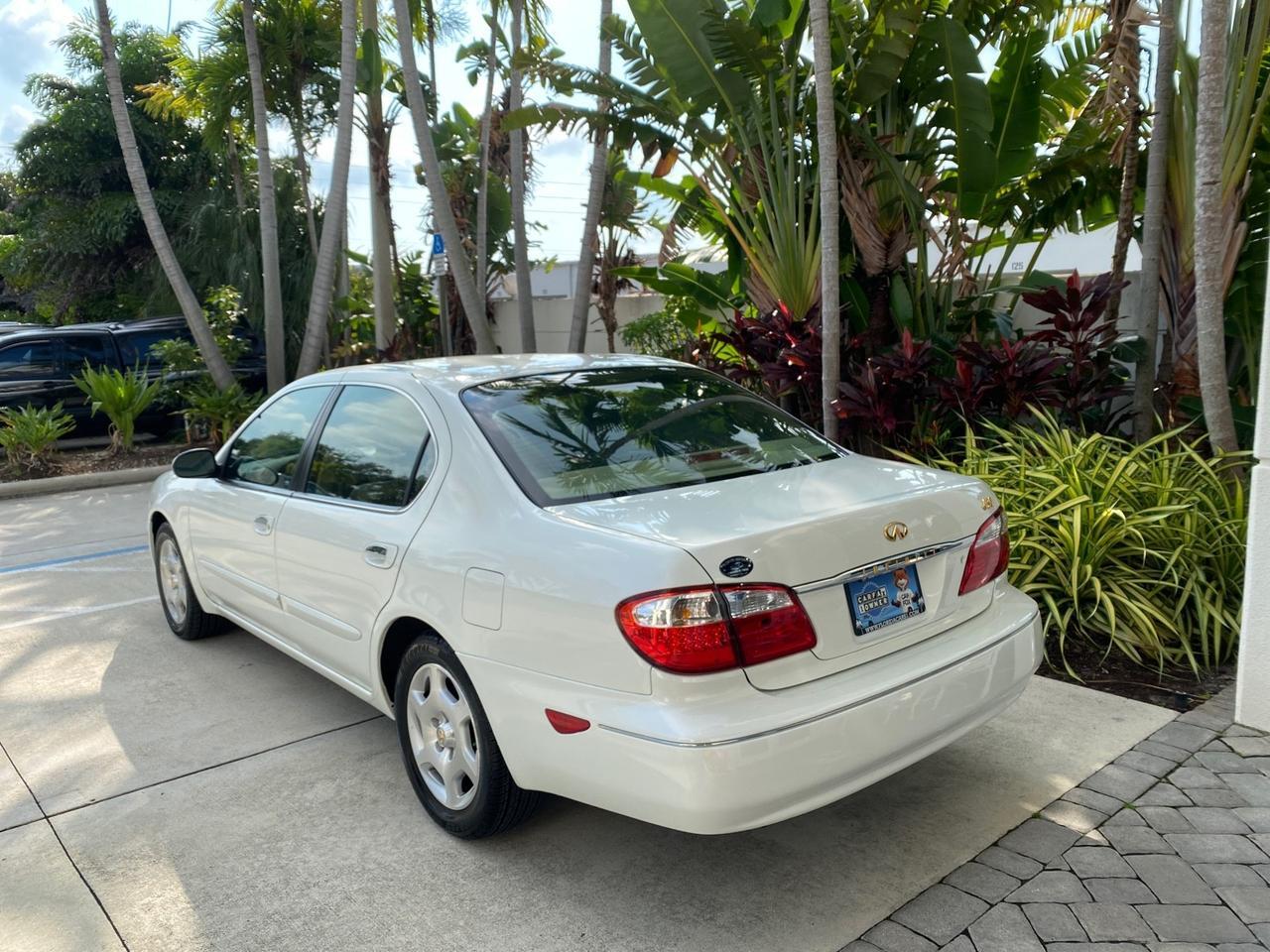 2000 INFINITI I30 Touring LOW MILES 27,139 1 OWNER Pompano Beach FL