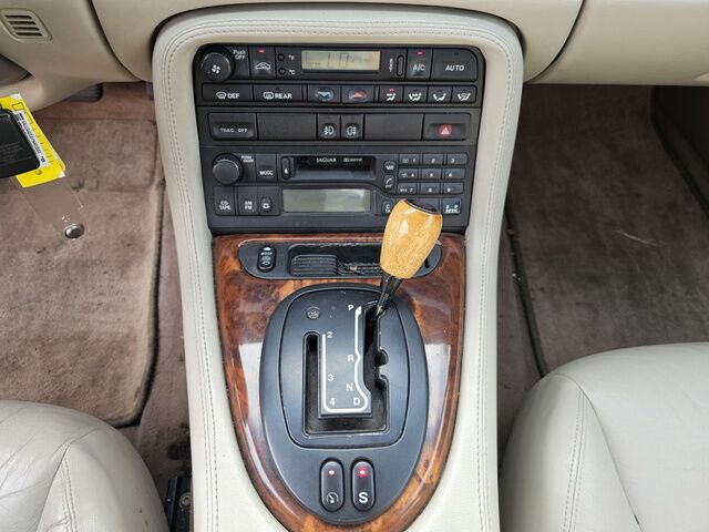 2000 Jaguar XK-Series XK8 Morrow GA