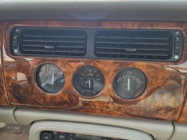 2000 Jaguar XK-Series XK8 Morrow GA