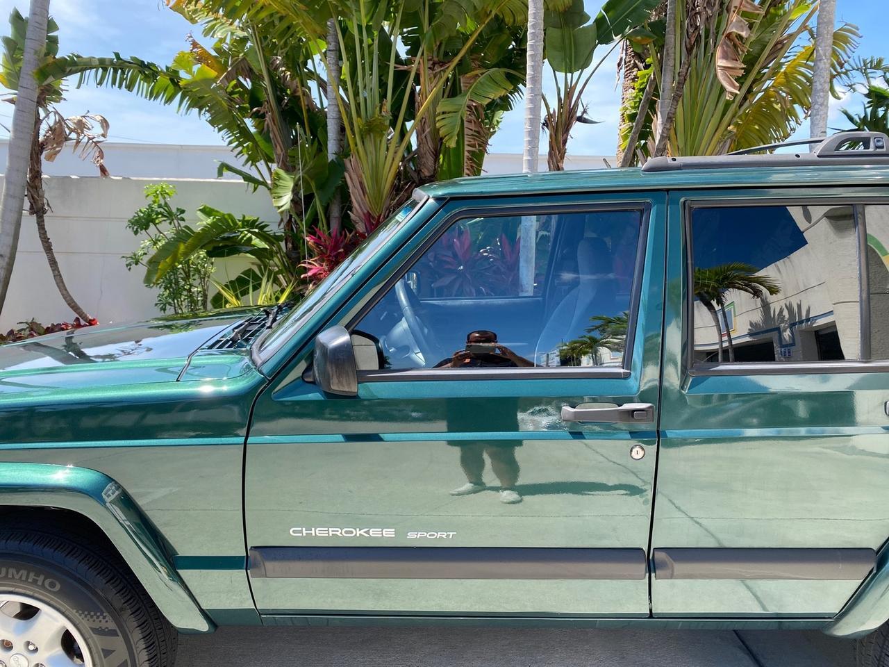 2000 Jeep Cherokee Sport 1 OWNER 4X4 AC 4.0 6YL Pompano Beach FL