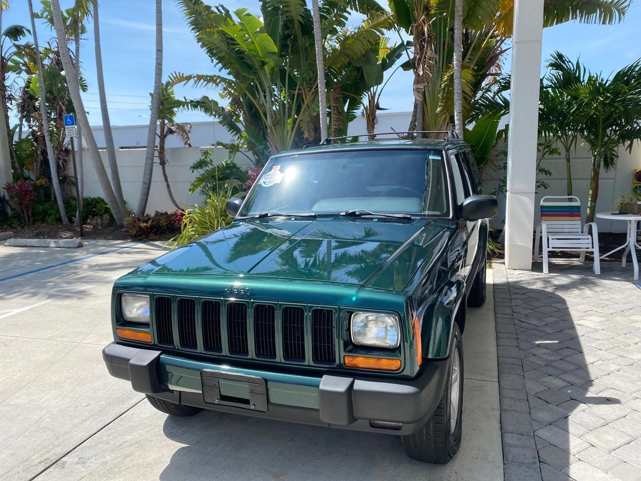2000 Jeep Cherokee Sport 1 OWNER 4X4 AC 4.0 6YL Pompano Beach FL
