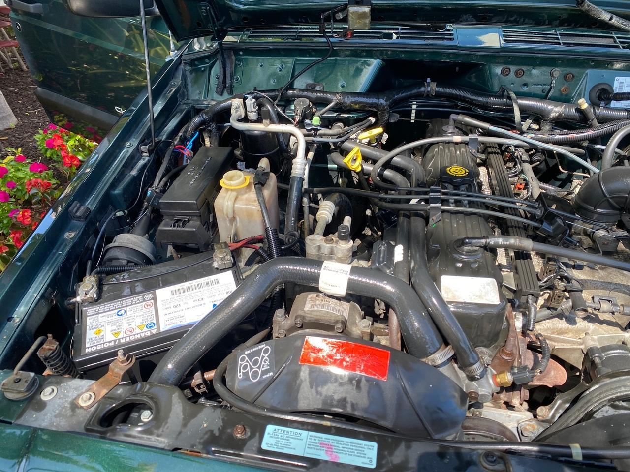 2000 Jeep Cherokee Sport 1 OWNER 4X4 AC 4.0 6YL Pompano Beach FL