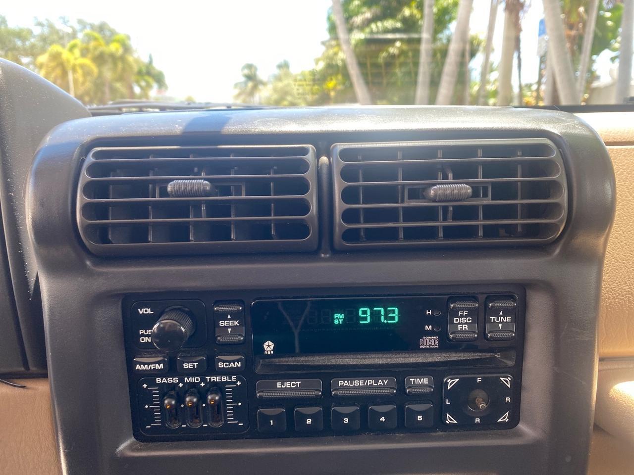2000 Jeep Wrangler 4x4 AUTO AC Sport LOW MILES 69,222 Pompano Beach FL