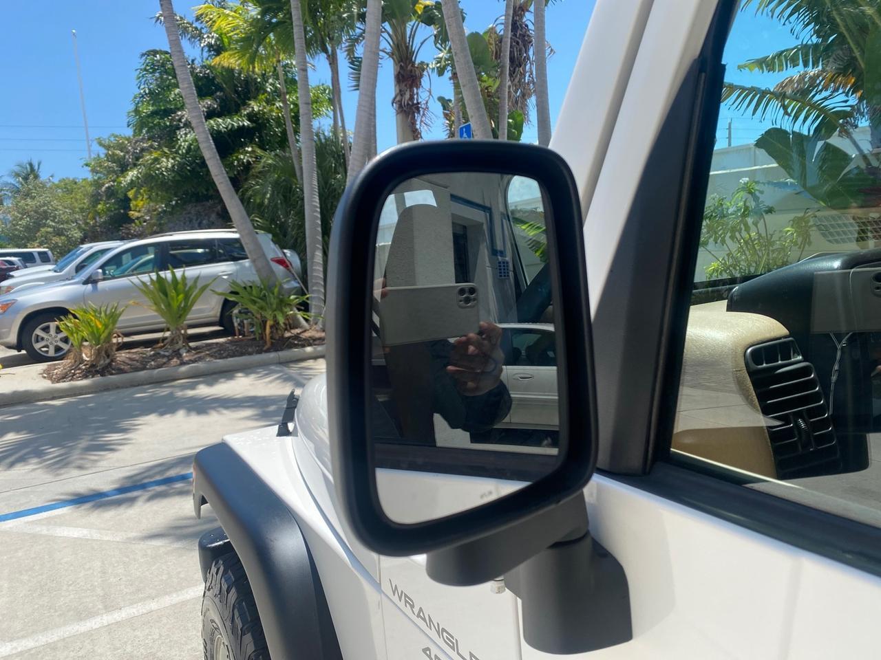 2000 Jeep Wrangler 4x4 AUTO AC Sport LOW MILES 69,222 Pompano Beach FL