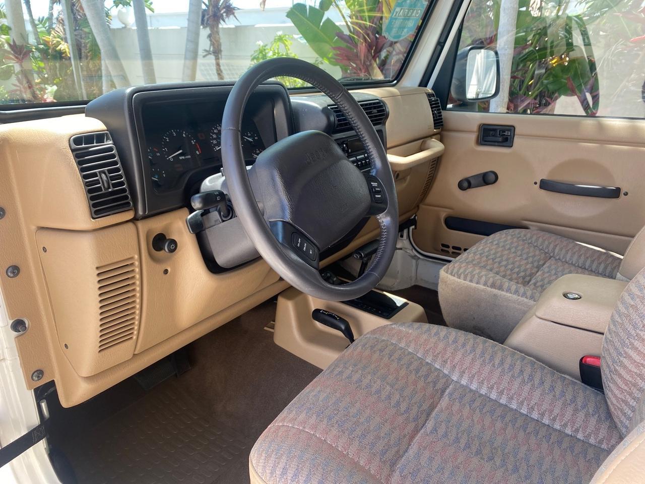 2000 Jeep Wrangler 4x4 AUTO AC Sport LOW MILES 69,222 Pompano Beach FL