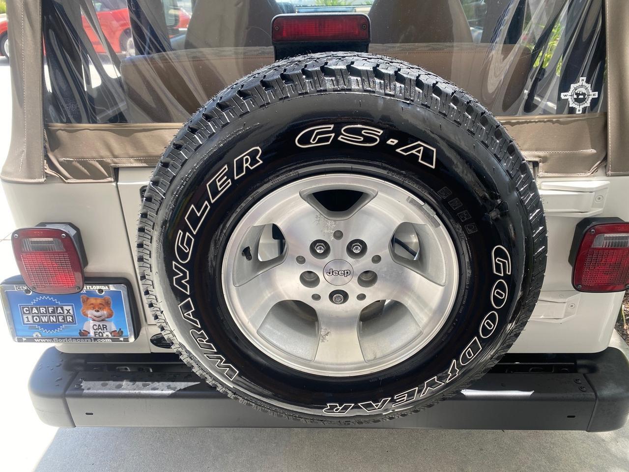 2000 Jeep Wrangler 4x4 AUTO AC Sport LOW MILES 69,222 Pompano Beach FL