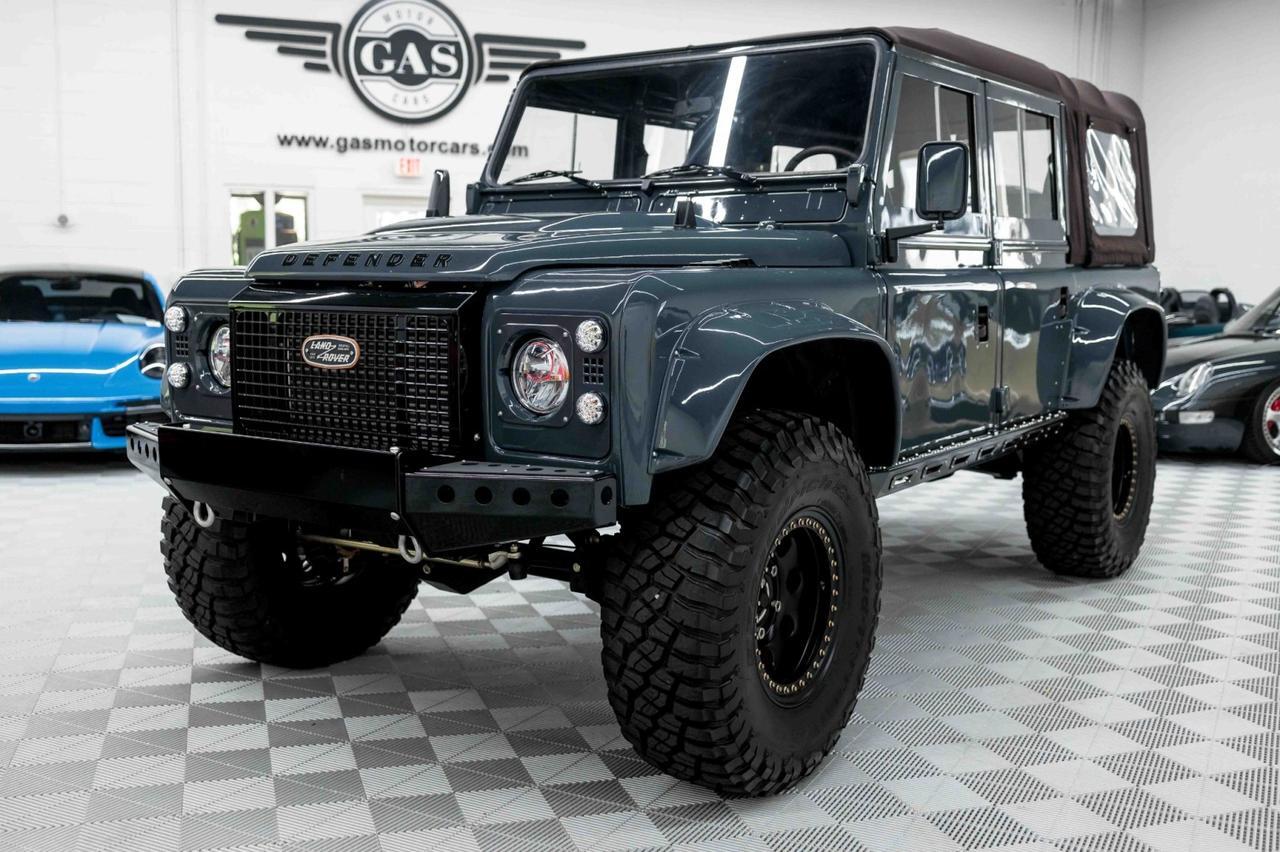 2000 Land Rover 110 Defender Station Wagon