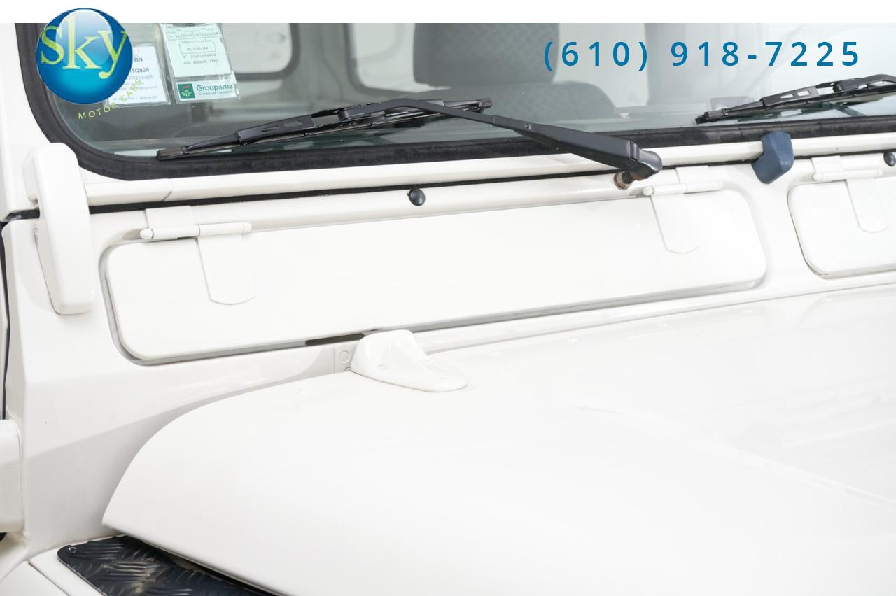 2000 Land Rover Defender 90 4WD Td5 5-Speed Manual Turbo Diesel West Chester PA