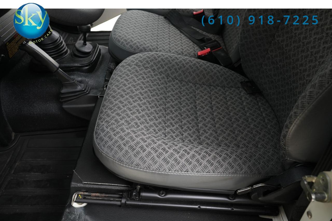 2000 Land Rover Defender 90 4WD Td5 5-Speed Manual Turbo Diesel West Chester PA