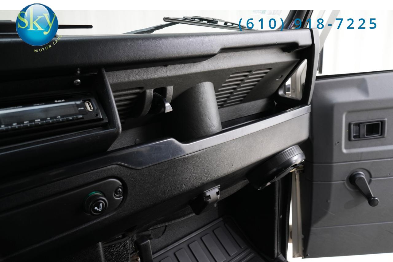 2000 Land Rover Defender 90 4WD Td5 5-Speed Manual Turbo Diesel West Chester PA