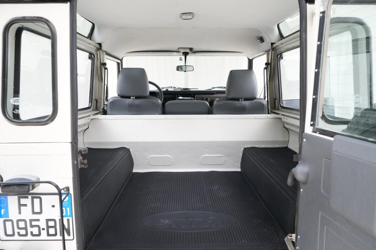 2000 Land Rover Defender 90 4WD Td5 5-Speed Manual Turbo Diesel West Chester PA