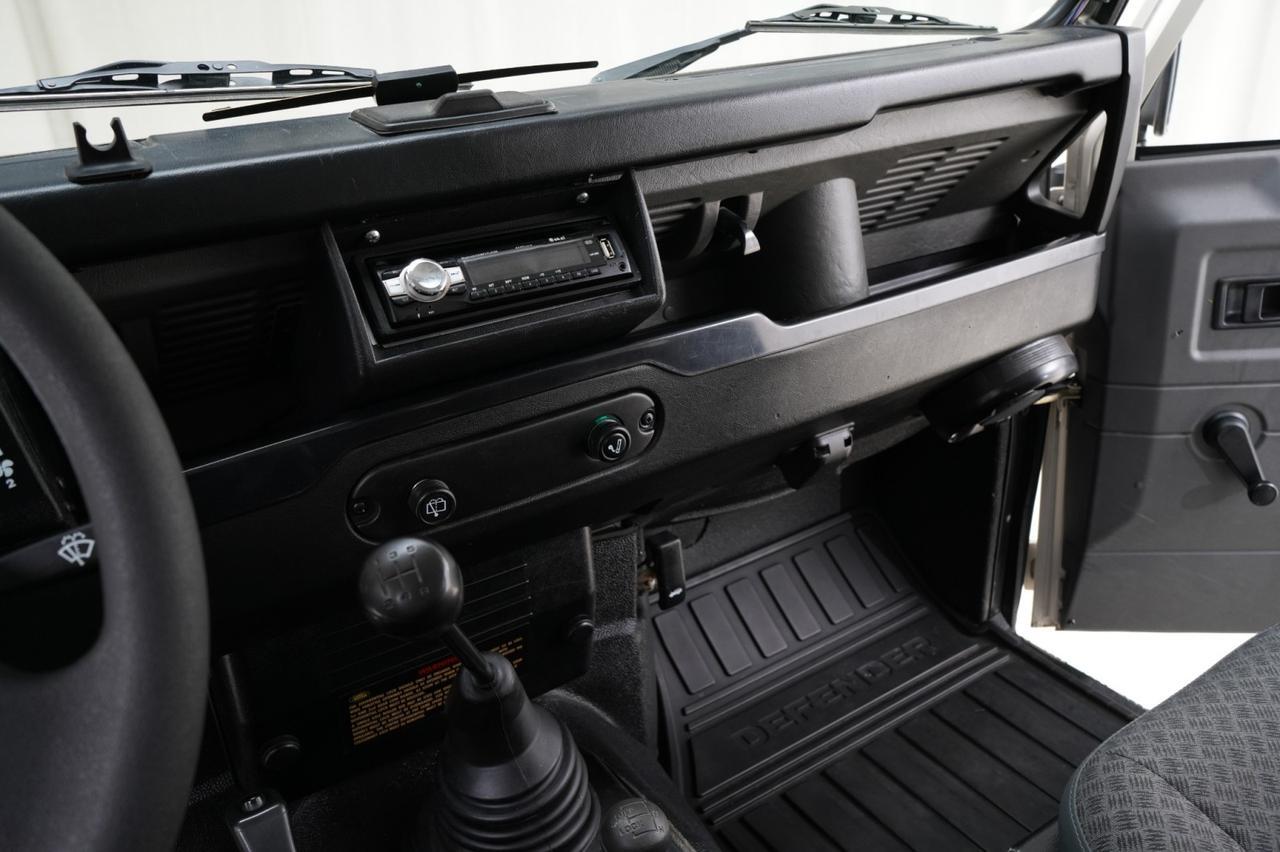 2000 Land Rover Defender 90 4WD Td5 5-Speed Manual Turbo Diesel West Chester PA