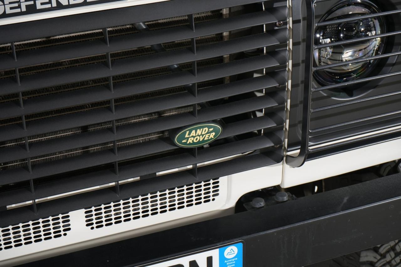 2000 Land Rover Defender 90 4WD Td5 5-Speed Manual Turbo Diesel West Chester PA