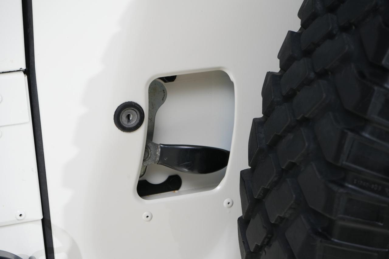 2000 Land Rover Defender 90 4WD Td5 5-Speed Manual Turbo Diesel West Chester PA