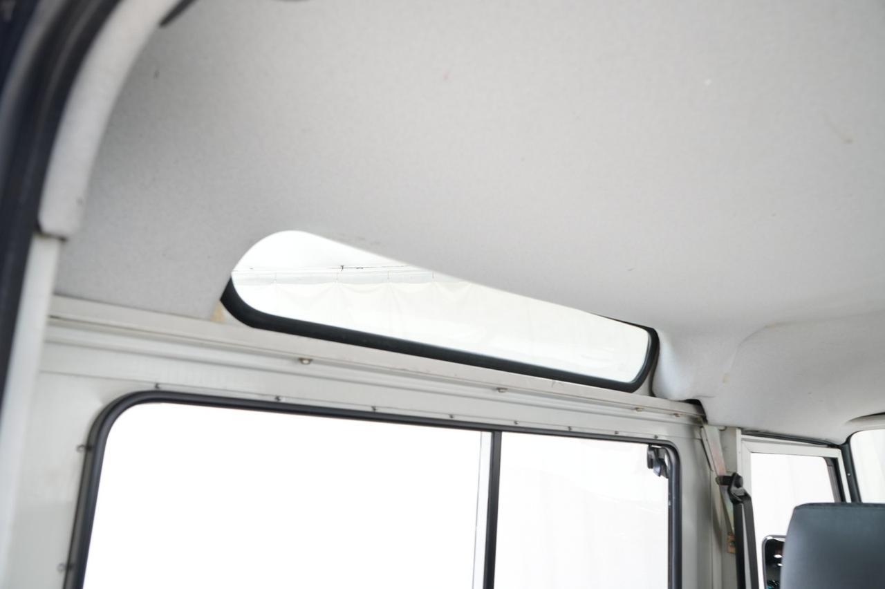 2000 Land Rover Defender 90 4WD Td5 5-Speed Manual Turbo Diesel West Chester PA