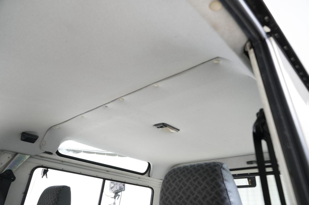 2000 Land Rover Defender 90 4WD Td5 5-Speed Manual Turbo Diesel West Chester PA