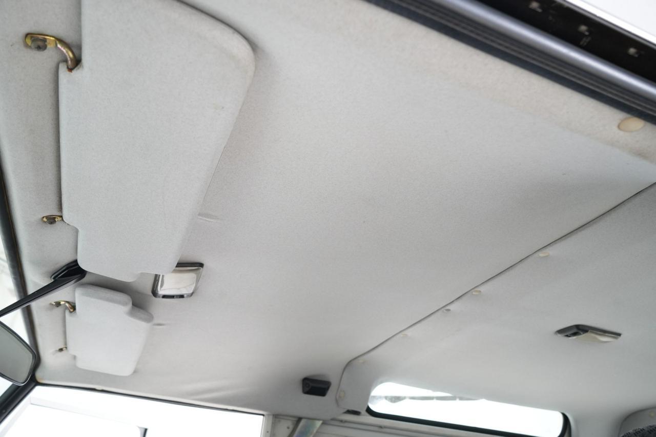 2000 Land Rover Defender 90 4WD Td5 5-Speed Manual Turbo Diesel West Chester PA