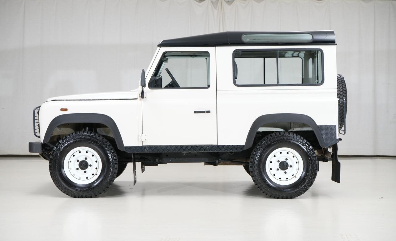 2000 Land Rover Defender 90 4WD Td5 5-Speed Manual Turbo Diesel