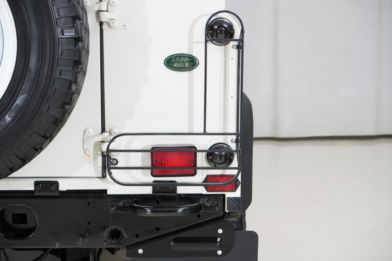 2000 Land Rover Defender 90 4WD Td5 5-Speed Manual Turbo Diesel West Chester PA