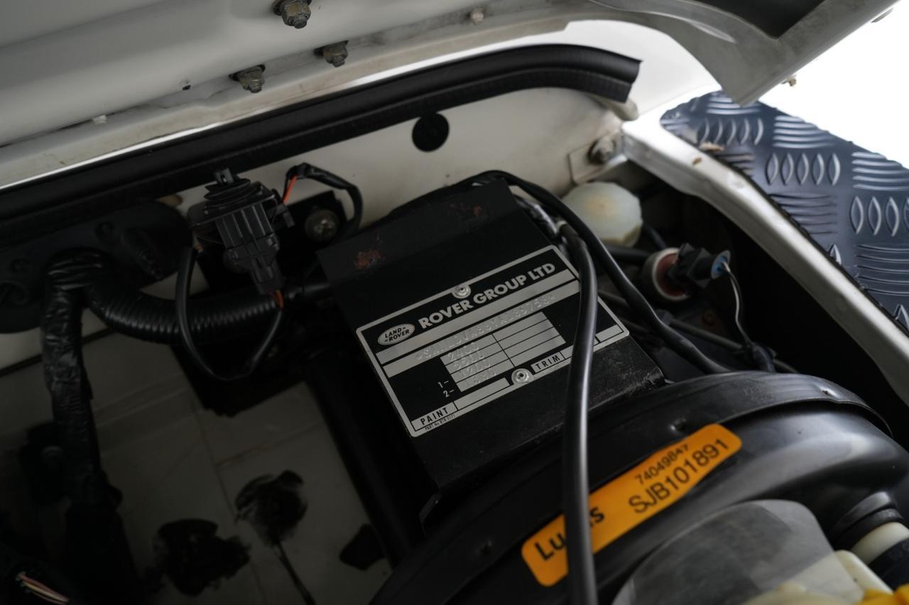 2000 Land Rover Defender 90 4WD Td5 5-Speed Manual Turbo Diesel West Chester PA