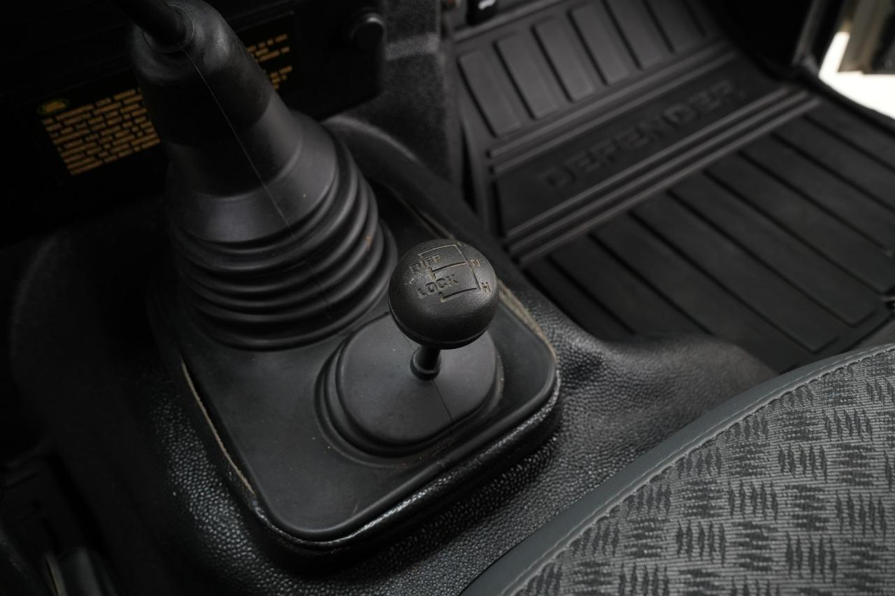 2000 Land Rover Defender 90 4WD Td5 5-Speed Manual Turbo Diesel West Chester PA