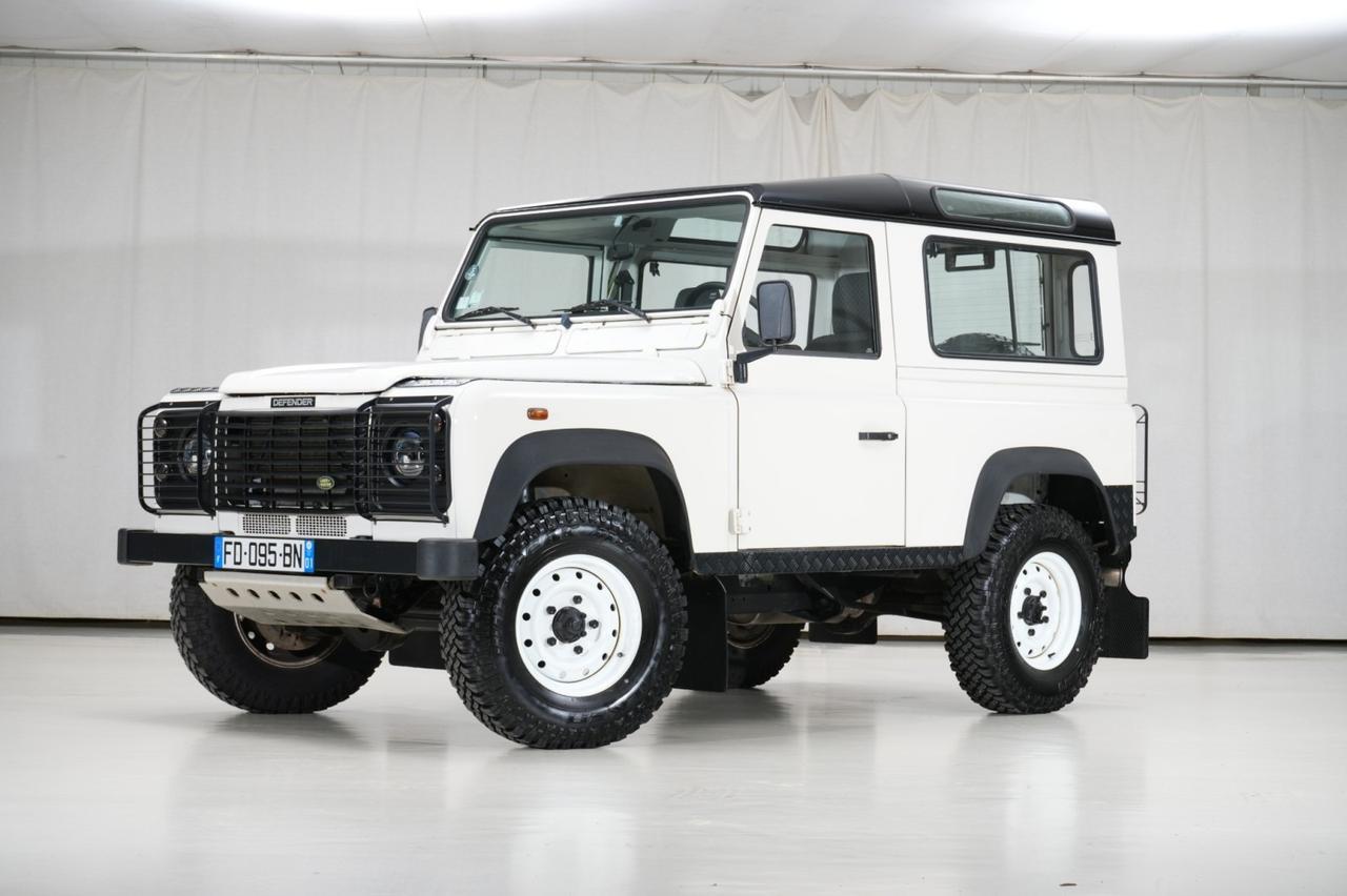 2000 Land Rover Defender 90 4WD Td5 5-Speed Manual Turbo Diesel