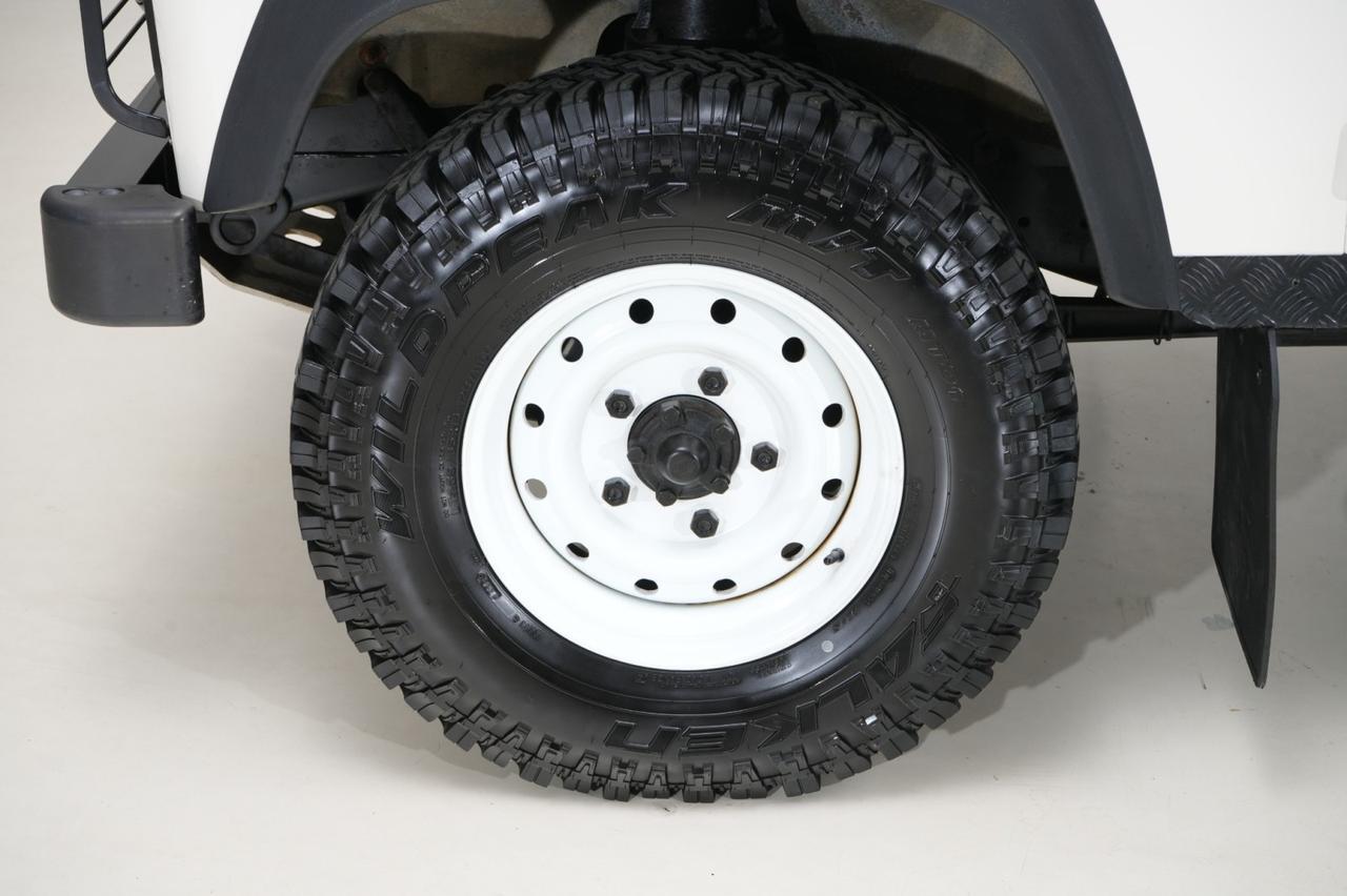 2000 Land Rover Defender 90 4WD Td5 5-Speed Manual Turbo Diesel West Chester PA